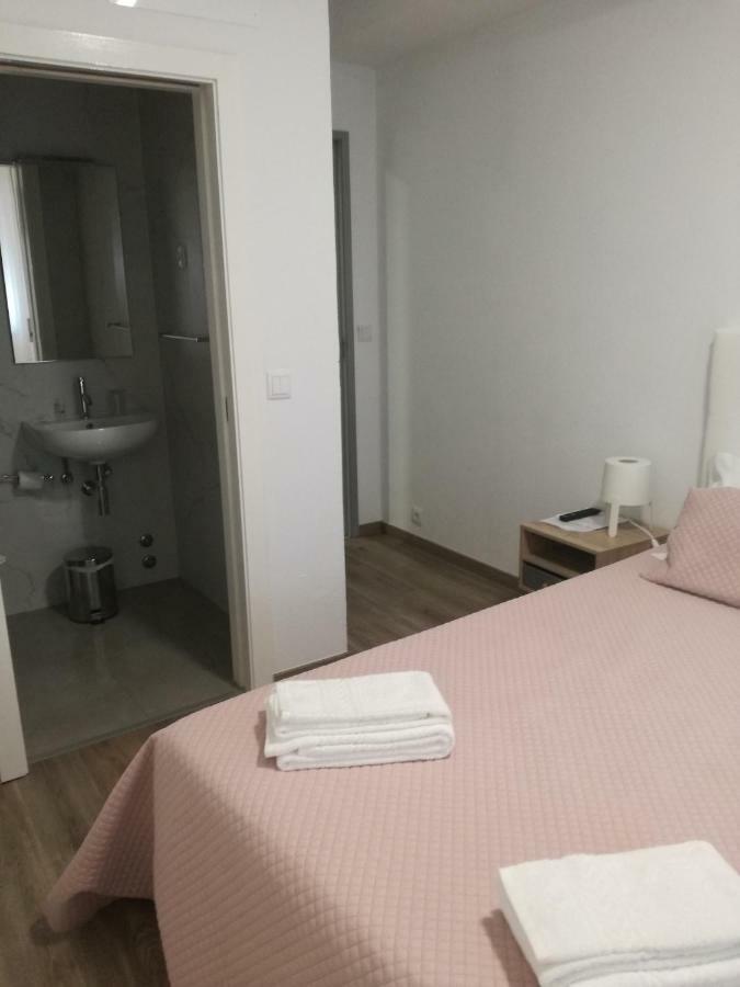 Baixinho Guest House Vila Praia de Ancora Exterior photo